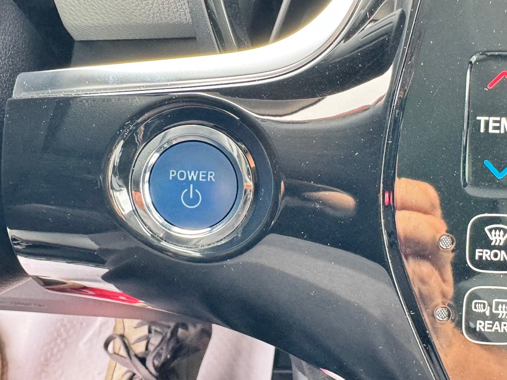 2022 Toyota PRIUS PRIME UPGRADE / PEA 24-04-27=100KM / AUBAINE / in Thetford Mines, Quebec - 46 - w1024h768px