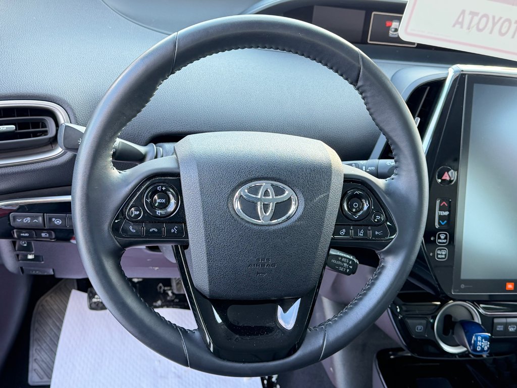 2022 Toyota Prius Prime GROUPE TECH / PEA 29-12-26=100KM WOW !!! / in Thetford Mines, Quebec - 30 - w1024h768px