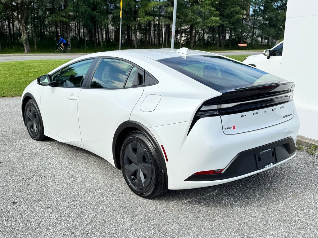 Toyota PRIUS PRIME SE / ÉTAT NEUF ! /  AUTONOMIE DE 80 km + / WOW COMME NEUF 2024 à Thetford Mines, Québec - 6 - w1024h768px