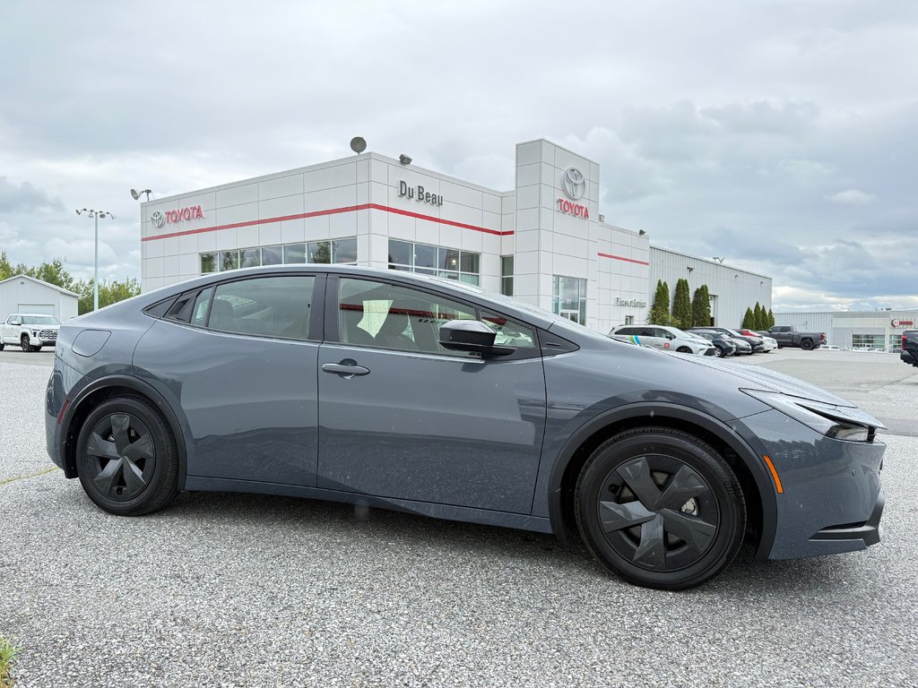 Toyota PRIUS PRIME SE / AUTONOMIE ÉLECTRIQUE 74KM +- / COMME NEUVE 2024 à Thetford Mines, Québec - 4 - w1024h768px
