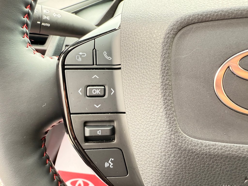 Toyota PRIUS PRIME SE / AUTONOMIE ÉLECTRIQUE 74KM +- / COMME NEUVE 2024 à Thetford Mines, Québec - 28 - w1024h768px