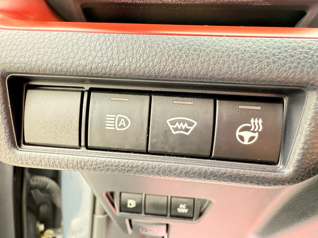 Toyota PRIUS PRIME SE / AUTONOMIE ÉLECTRIQUE 74KM +- / COMME NEUVE 2024 à Thetford Mines, Québec - 25 - w1024h768px