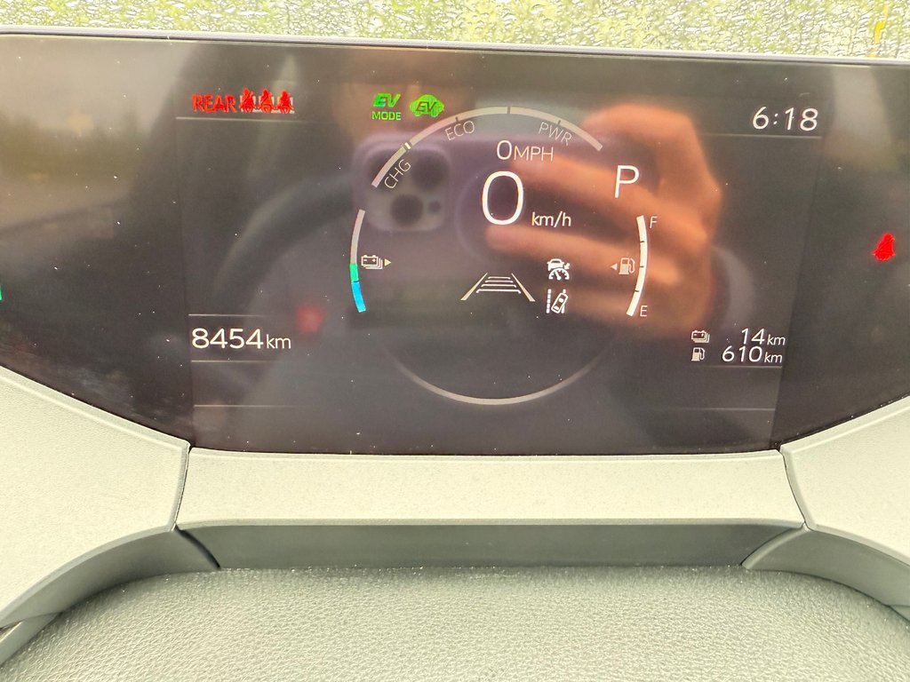 Toyota PRIUS PRIME SE / AUTONOMIE ÉLECTRIQUE 74KM +- / COMME NEUVE 2024 à Thetford Mines, Québec - 32 - w1024h768px