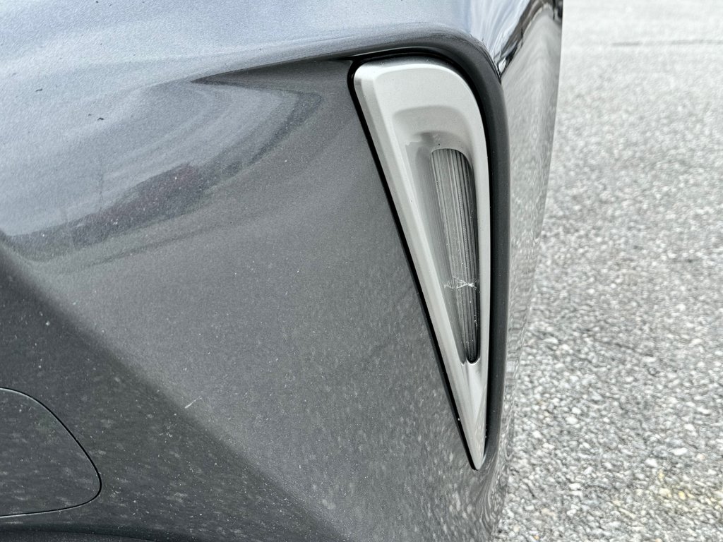 Prius AWD TECHNOLOGIE / PEA 16-10-24=120KM / TRÈS RARE 2019 à Thetford Mines, Québec - 13 - w1024h768px