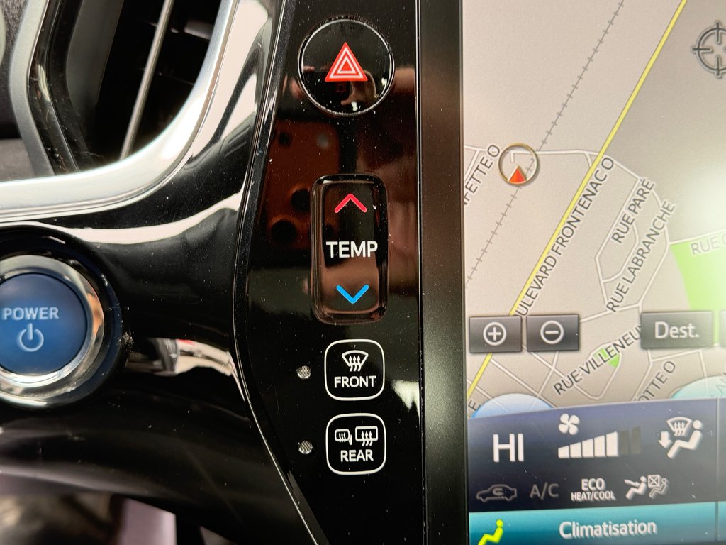 2021 Toyota Prius AWD GROUPE TECHNO / 33.000KM WOW / LA TOTALE !!! / in Thetford Mines, Quebec - 46 - w1024h768px