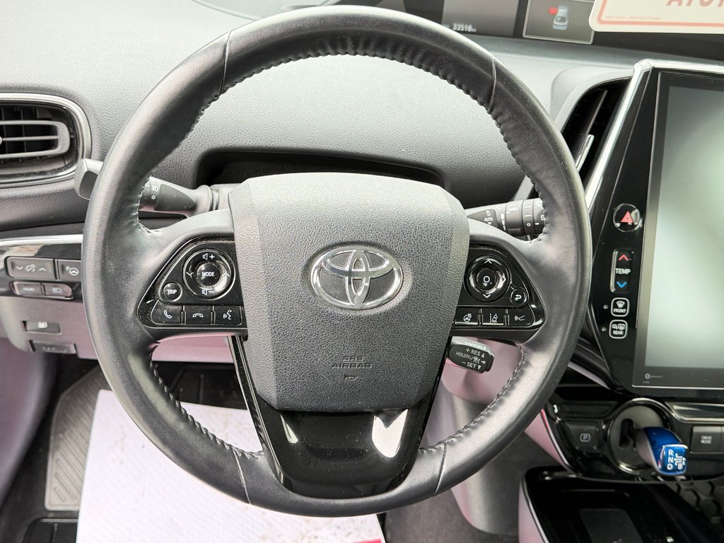 2021 Toyota Prius AWD GROUPE TECHNO / 33.000KM WOW / LA TOTALE !!! / in Thetford Mines, Quebec - 35 - w1024h768px