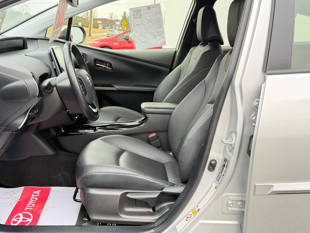 2021 Toyota Prius AWD GROUPE TECHNO / 33.000KM WOW / LA TOTALE !!! / in Thetford Mines, Quebec - 32 - w1024h768px