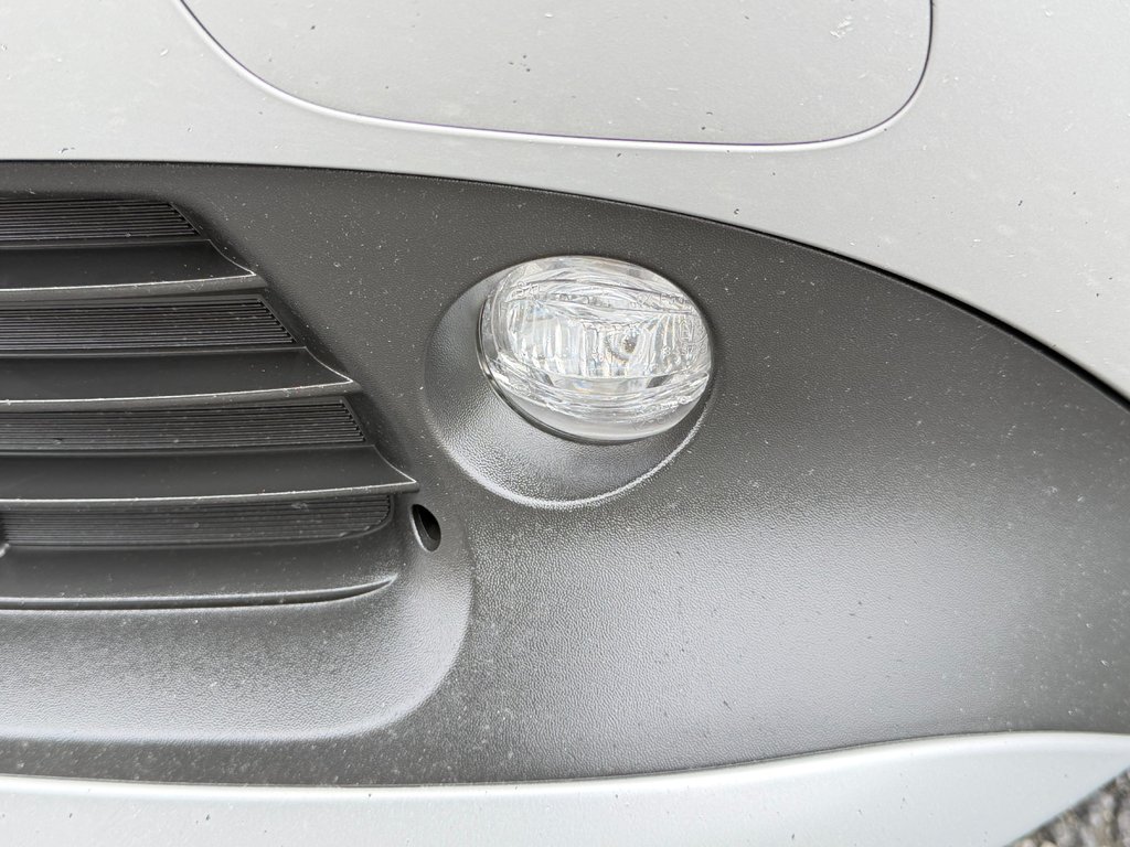 2021 Toyota Prius AWD GROUPE TECHNO / 33.000KM WOW / LA TOTALE !!! / in Thetford Mines, Quebec - 13 - w1024h768px