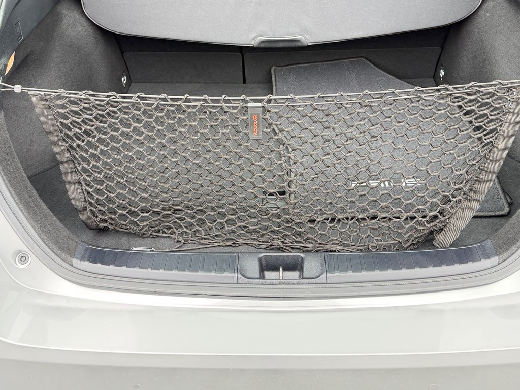 2021 Toyota Prius AWD GROUPE TECHNO / 33.000KM WOW / LA TOTALE !!! / in Thetford Mines, Quebec - 62 - w1024h768px