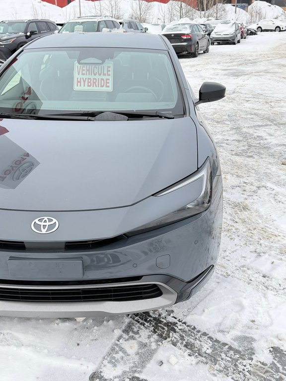 2024 Toyota Prius XLE AWD / PEA 01-29-29=100KM WOW UNE AWD !!!!! / in Thetford Mines, Quebec - 8 - w1024h768px