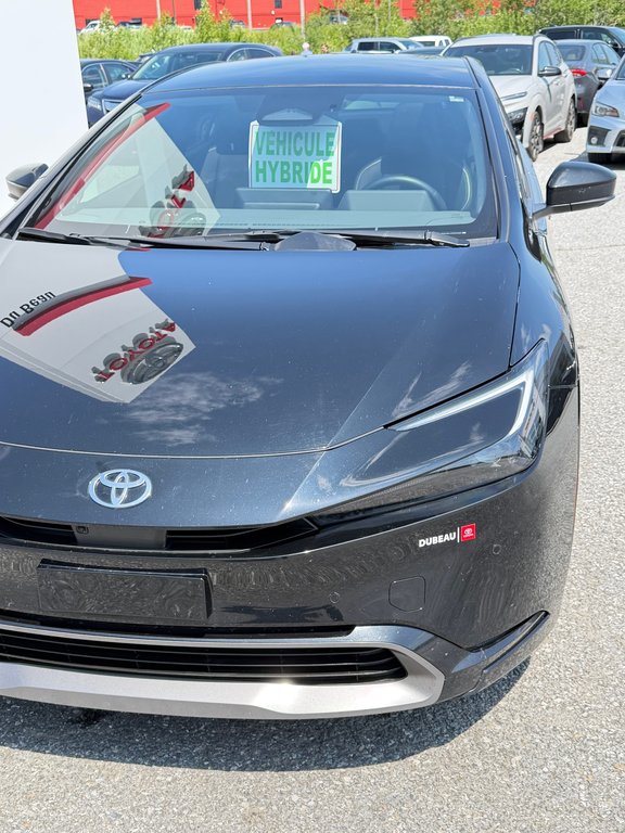 2025 Toyota Prius LIMITED AWD / PEA 13-04-29=100KM / HYPER RARE ! / in Thetford Mines, Quebec - 9 - w1024h768px