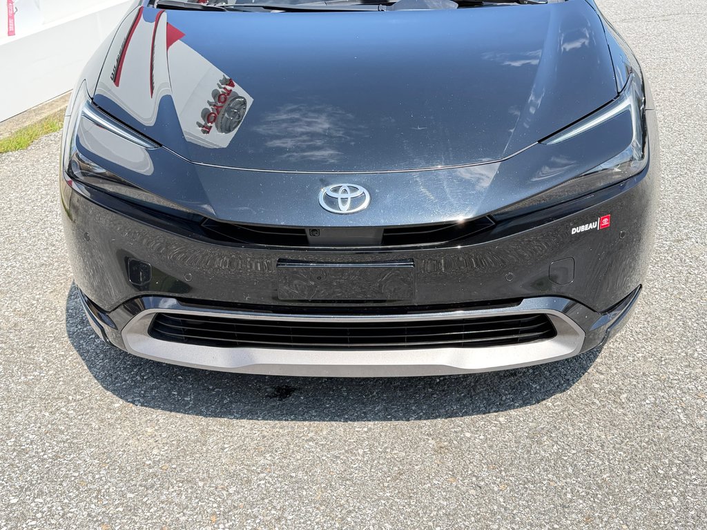 2025 Toyota Prius LIMITED AWD / PEA 13-04-29=100KM / HYPER RARE ! / in Thetford Mines, Quebec - 14 - w1024h768px