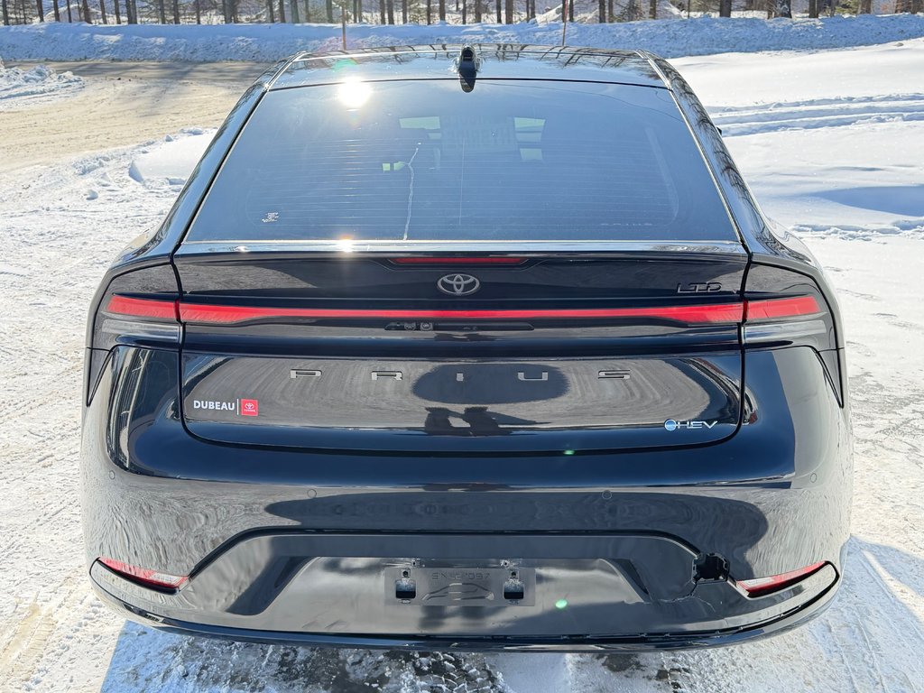 Toyota Prius LIMITED AWD / PEA 13-04-29=100KM / HYPER RARE ! / 2025 à Thetford Mines, Québec - 6 - w1024h768px