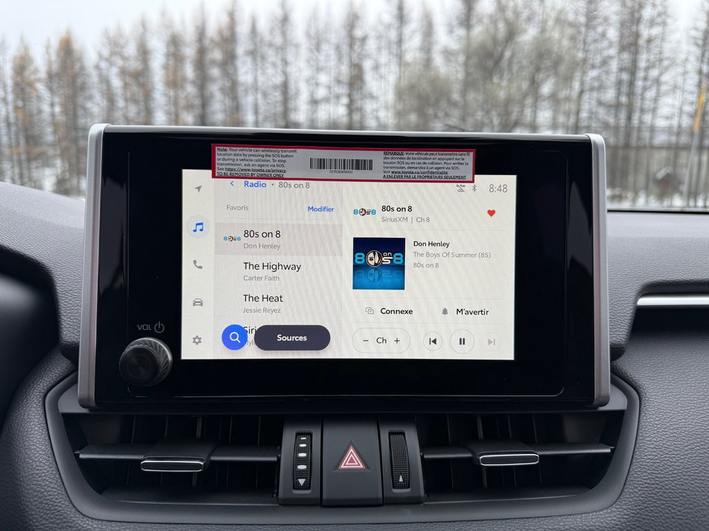 2025 Toyota RAV4 Plug-In Hybrid XSE in Thetford Mines, Quebec - 25 - w1024h768px