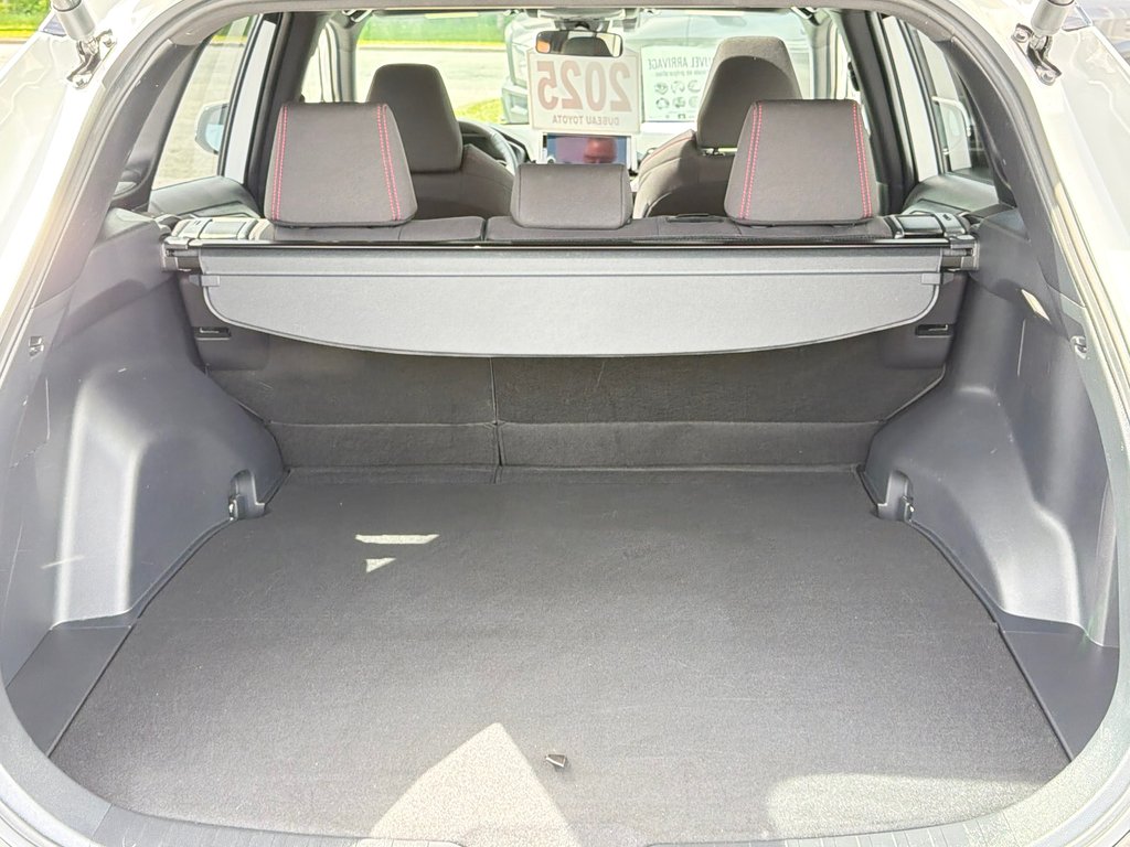 2025 Toyota RAV4 Plug-In Hybrid SE AWD / 17.000KM WOW ! /(+/- 68KM AUTONOMIE ) / in Thetford Mines, Quebec - 62 - w1024h768px