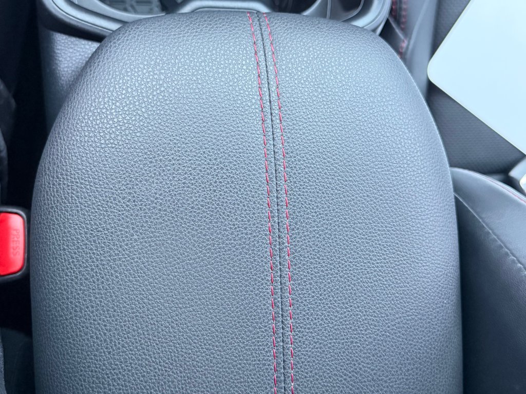 Toyota RAV4 Prime XSE GROUPE TECH / GAR. FULL 12-10-27=100KM WOW ! / 2023 à Thetford Mines, Québec - 58 - w1024h768px