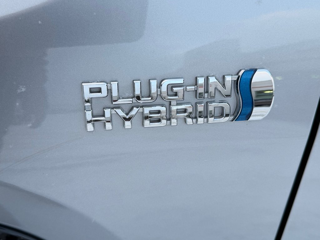 Toyota RAV4 Prime XSE GROUPE TECH / GAR. FULL 12-10-27=100KM WOW ! / 2023 à Thetford Mines, Québec - 20 - w1024h768px