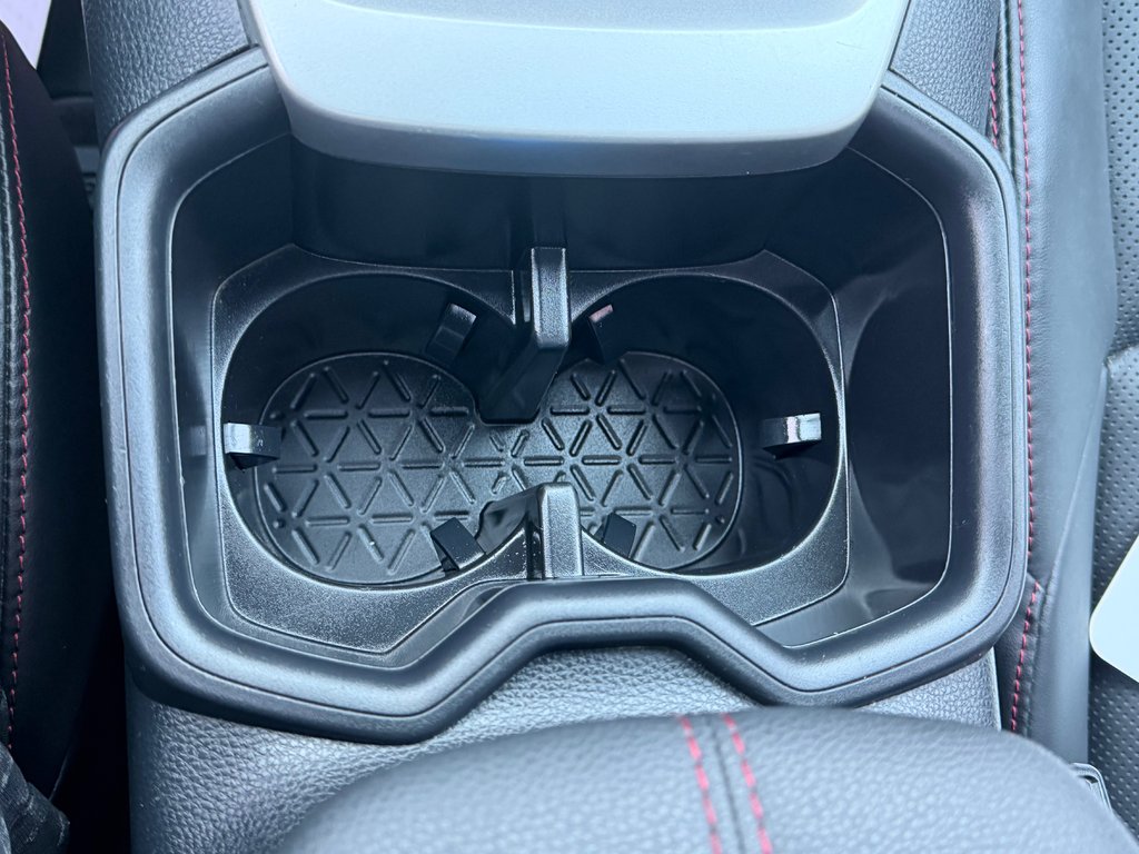 Toyota RAV4 Prime XSE GROUPE TECH / GAR. FULL 12-10-27=100KM WOW ! / 2023 à Thetford Mines, Québec - 57 - w1024h768px