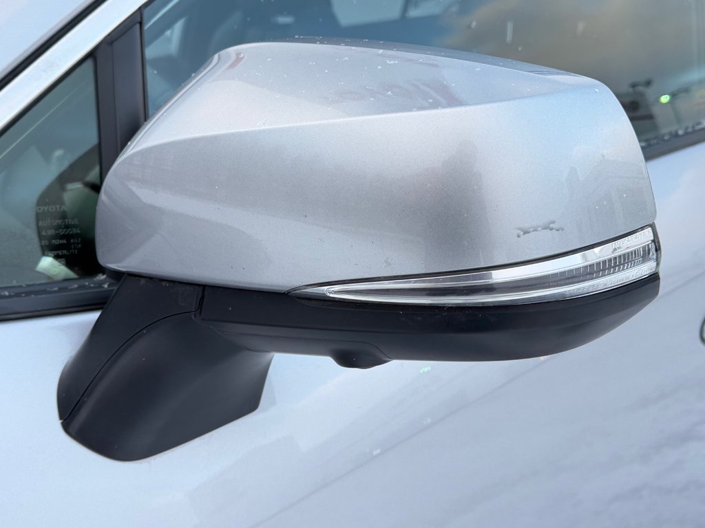 Toyota RAV4 Prime XSE GROUPE TECH / GAR. FULL 12-10-27=100KM WOW ! / 2023 à Thetford Mines, Québec - 21 - w1024h768px