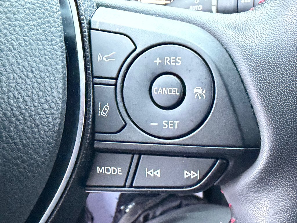 Toyota RAV4 Prime XSE GROUPE TECH / GAR. FULL 12-10-27=100KM WOW ! / 2023 à Thetford Mines, Québec - 47 - w1024h768px