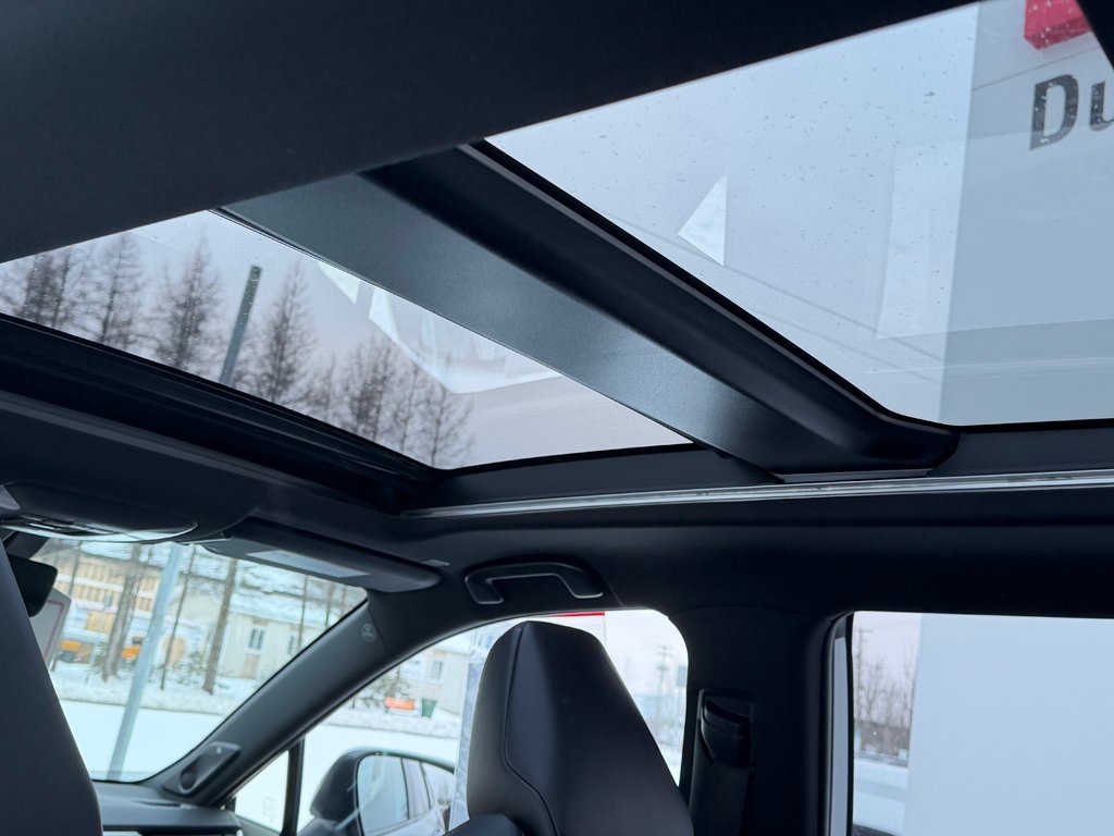 Toyota RAV4 Prime XSE GROUPE TECH / GAR. FULL 12-10-27=100KM WOW ! / 2023 à Thetford Mines, Québec - 65 - w1024h768px