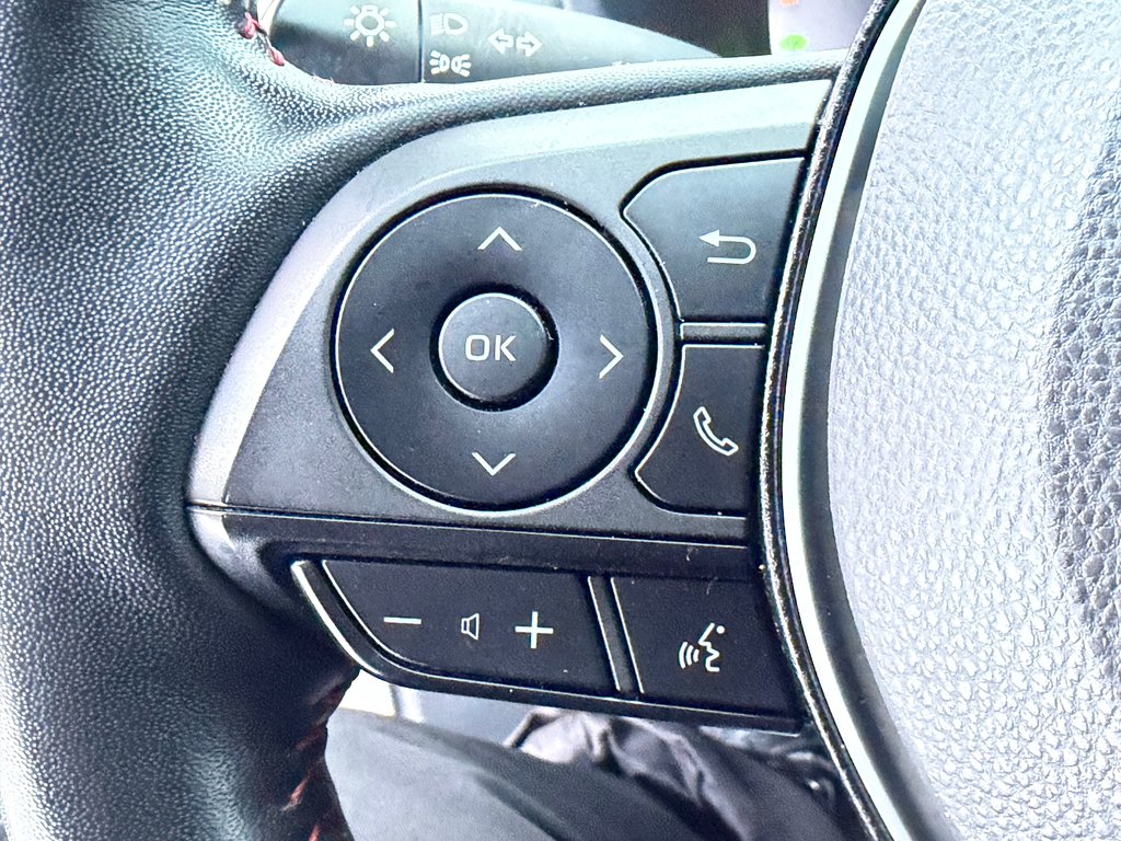 Toyota RAV4 Prime XSE GROUPE TECH / GAR. FULL 12-10-27=100KM WOW ! / 2023 à Thetford Mines, Québec - 44 - w1024h768px