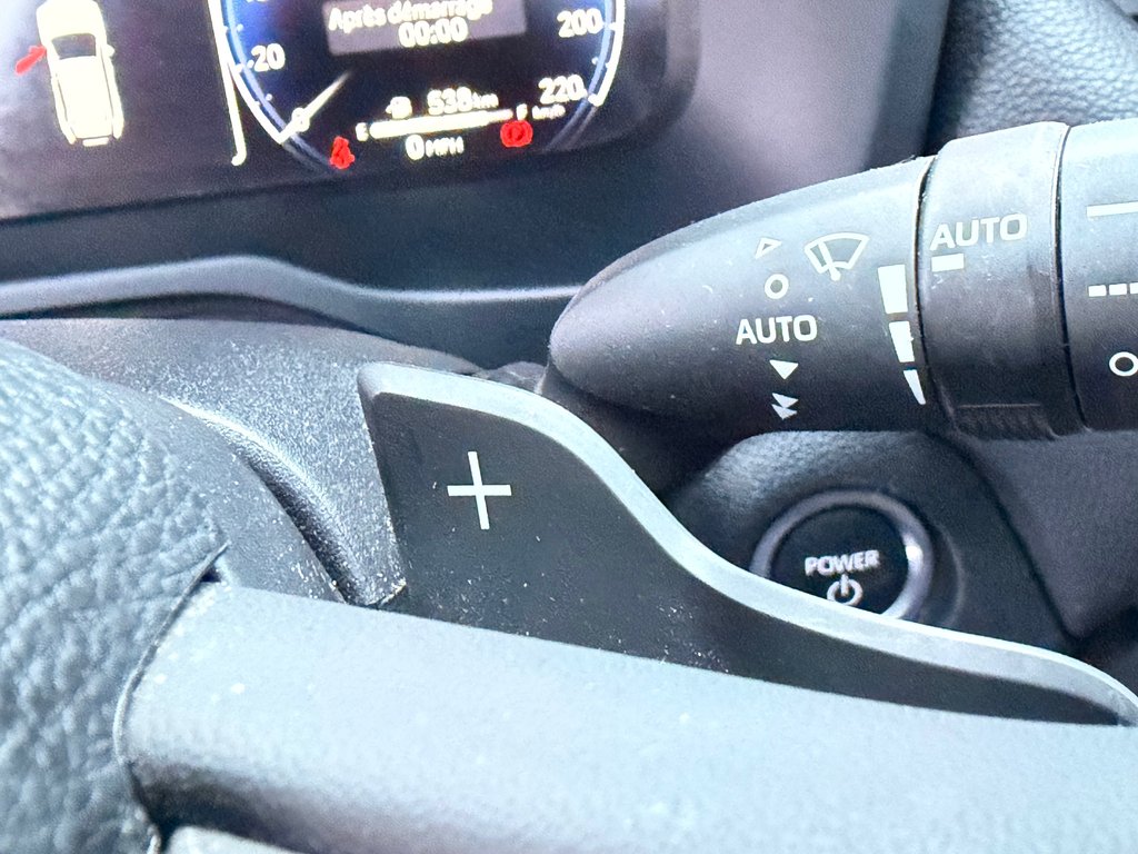 Toyota RAV4 Prime XSE GROUPE TECH / GAR. FULL 12-10-27=100KM WOW ! / 2023 à Thetford Mines, Québec - 49 - w1024h768px