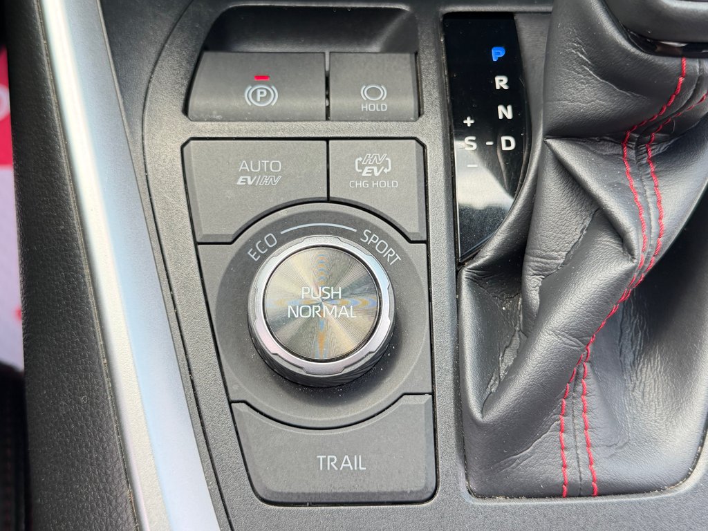 2023 Toyota RAV4 Prime XSE AWD / PEA 30-03-28=100KM / DEAL DE FOU ! / in Thetford Mines, Quebec - 50 - w1024h768px