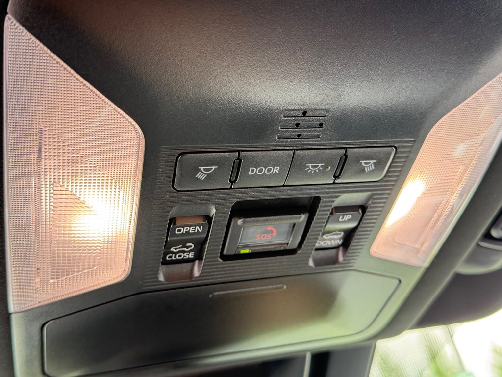 2023 Toyota RAV4 Prime XSE AWD / PEA 30-03-28=100KM / DEAL DE FOU ! / in Thetford Mines, Quebec - 57 - w1024h768px