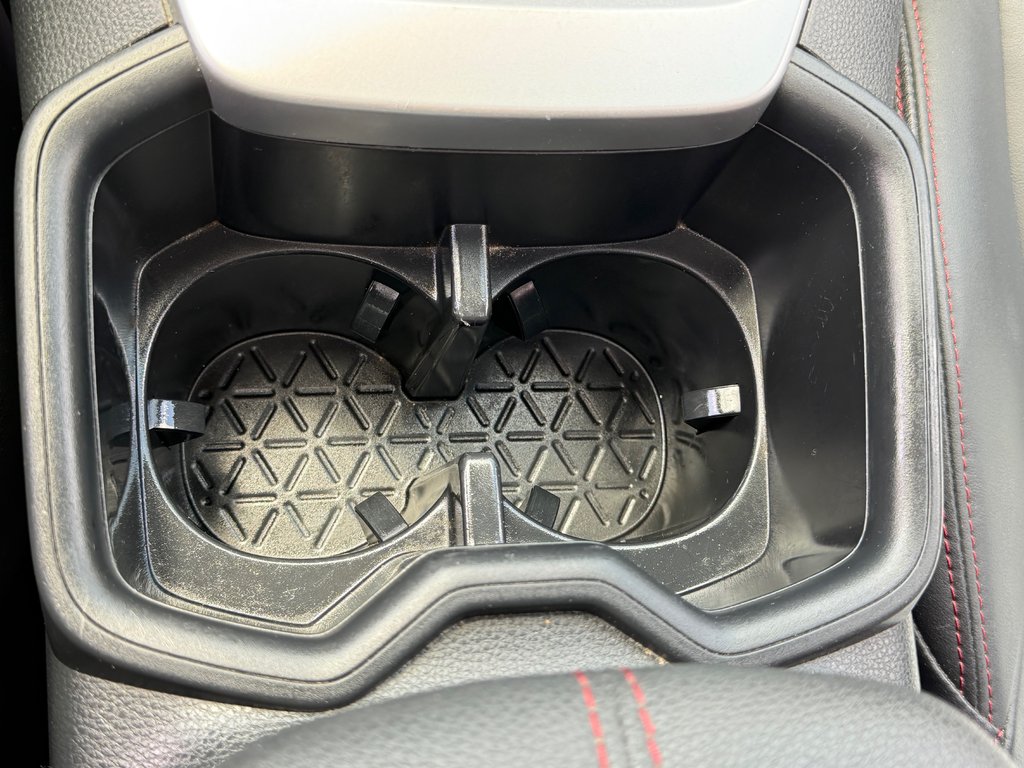 2023 Toyota RAV4 Prime XSE AWD / PEA 30-03-28=100KM / DEAL DE FOU ! / in Thetford Mines, Quebec - 52 - w1024h768px