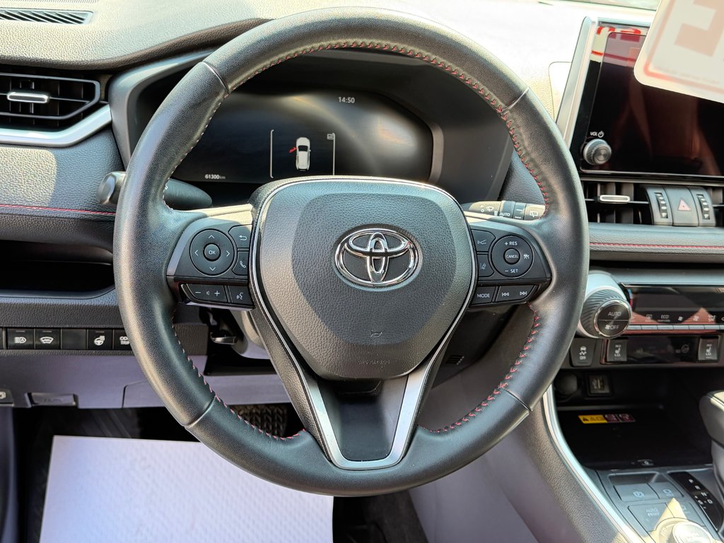 Toyota RAV4 Prime XSE / BAS KILOS / TAG / HITCH / PPTAPE +++ / 2023 à Thetford Mines, Québec - 39 - w1024h768px