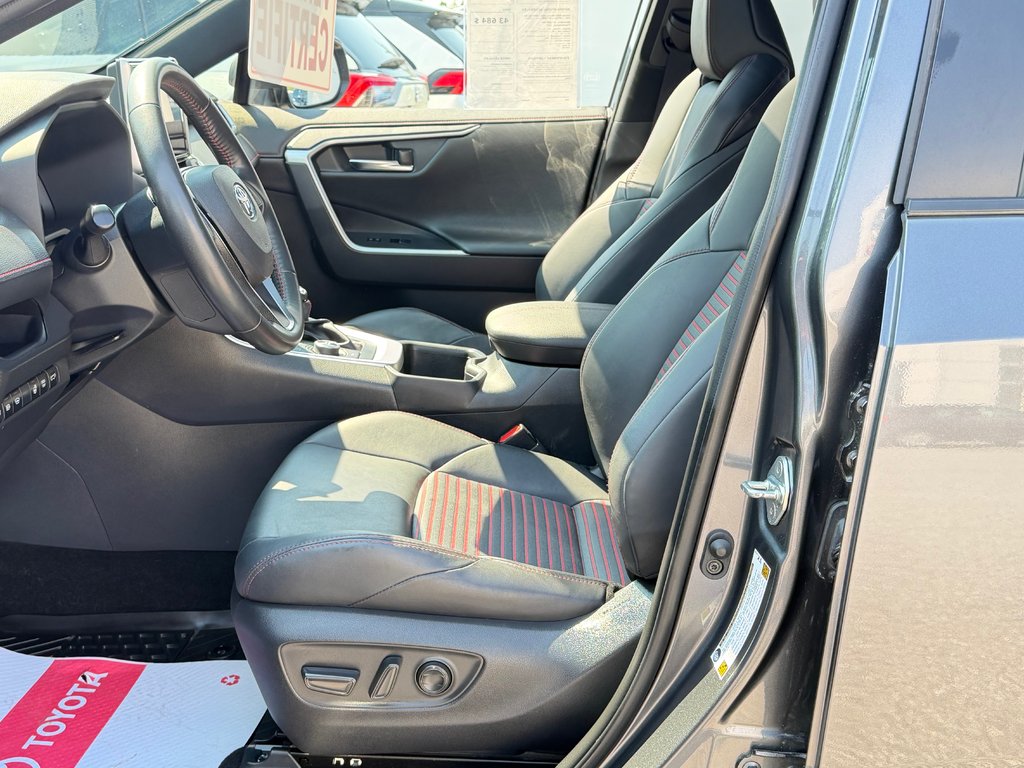 Toyota RAV4 Prime XSE / BAS KILOS / TAG / HITCH / PPTAPE +++ / 2023 à Thetford Mines, Québec - 34 - w1024h768px