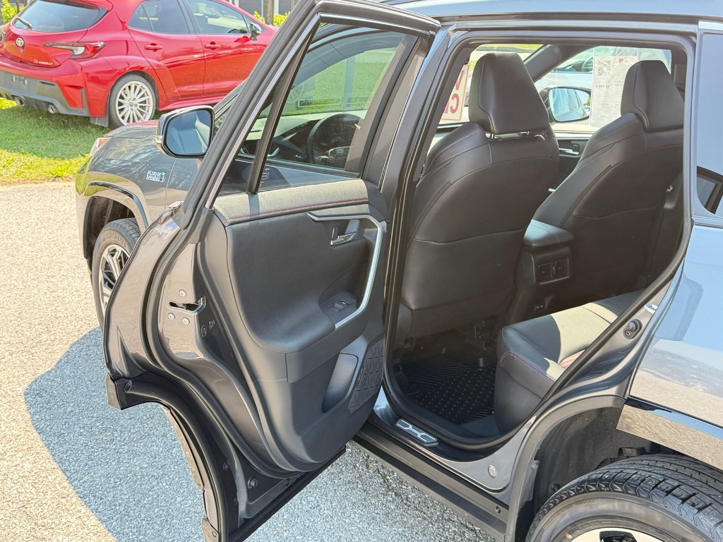 Toyota RAV4 Prime XSE / BAS KILOS / TAG / HITCH / PPTAPE +++ / 2023 à Thetford Mines, Québec - 63 - w1024h768px