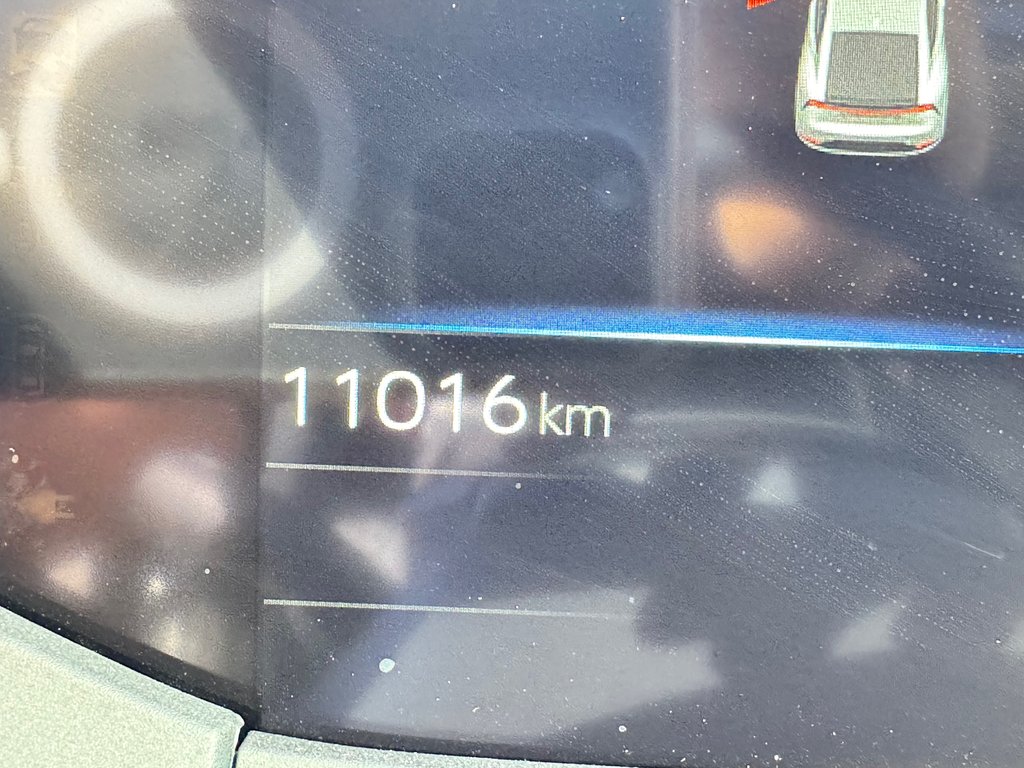2024 Toyota RAV4 Prime SE / 68KM AUTONOMIE ÉLECTRIQUE WOW !! GO GO !! / in Thetford Mines, Quebec - 42 - w1024h768px