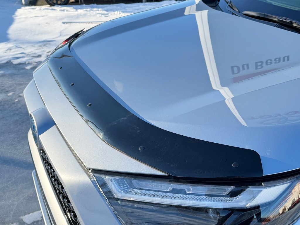 Toyota RAV4 Prime XSE AWD / PEA 29-10-28=100KM / ÉTAT NEUF !!! / 2024 à Thetford Mines, Québec - 14 - w1024h768px