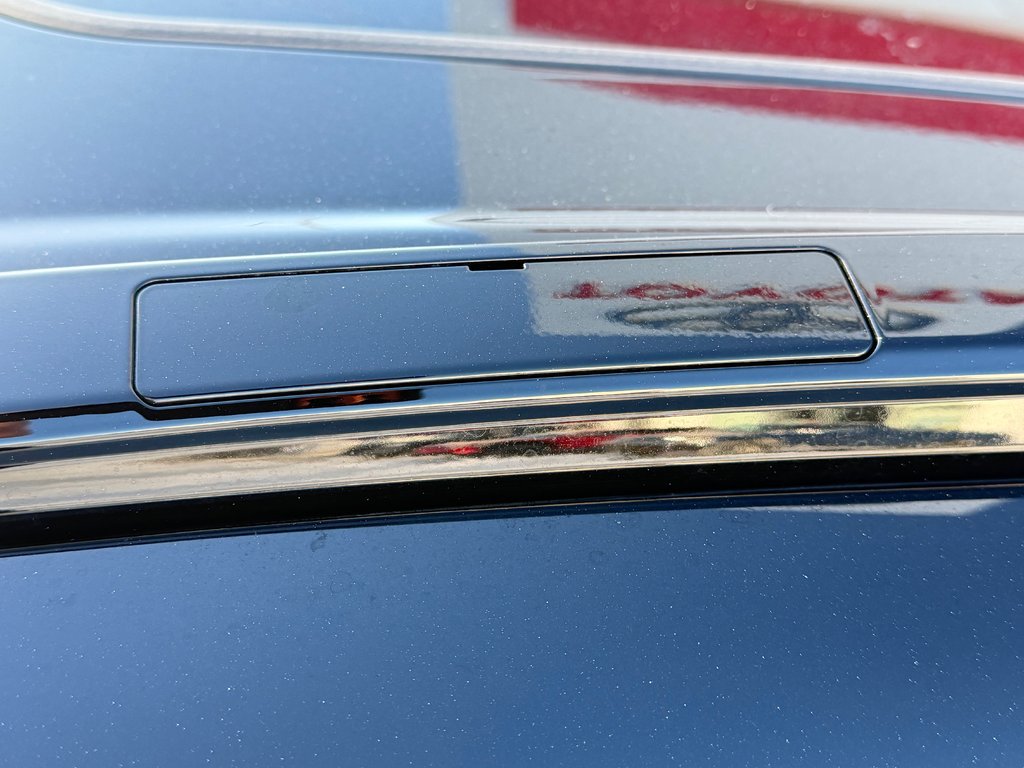 Toyota RAV4 Prime XSE AWD / PEA 29-10-28=100KM / ÉTAT NEUF !!! / 2024 à Thetford Mines, Québec - 21 - w1024h768px