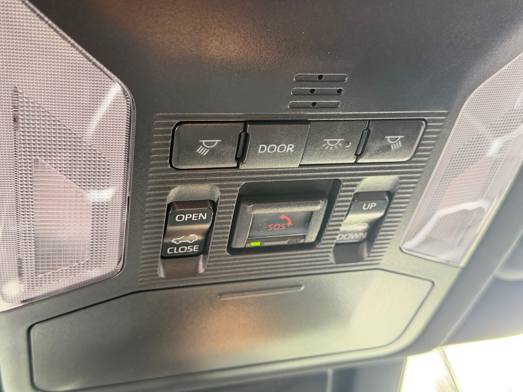 2024 Toyota RAV4 Prime SE / 68 KM AUTONOMIE ÉLECTRIQUE / BIEN ÉQUIPÉ in Thetford Mines, Quebec - 52 - w1024h768px