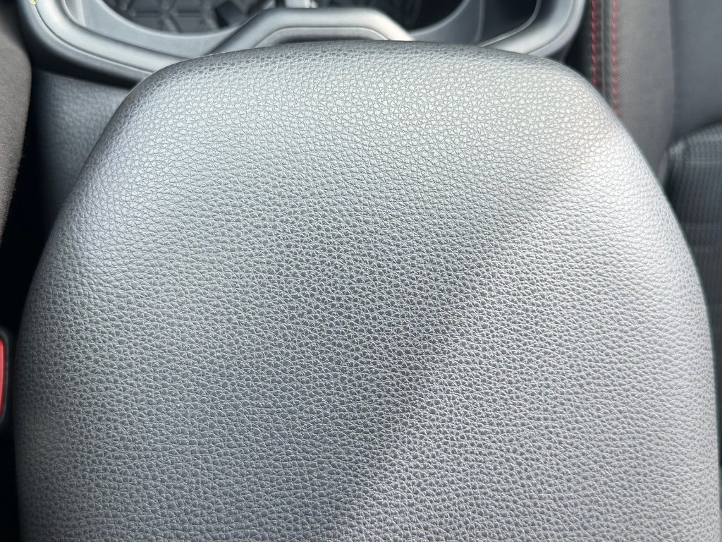 2024 Toyota RAV4 Prime SE / 68 KM AUTONOMIE ÉLECTRIQUE / BIEN ÉQUIPÉ in Thetford Mines, Quebec - 50 - w1024h768px