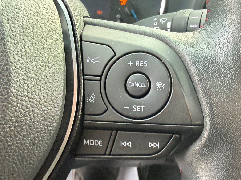2024 Toyota RAV4 Prime SE / 68 KM AUTONOMIE ÉLECTRIQUE / BIEN ÉQUIPÉ in Thetford Mines, Quebec - 40 - w1024h768px