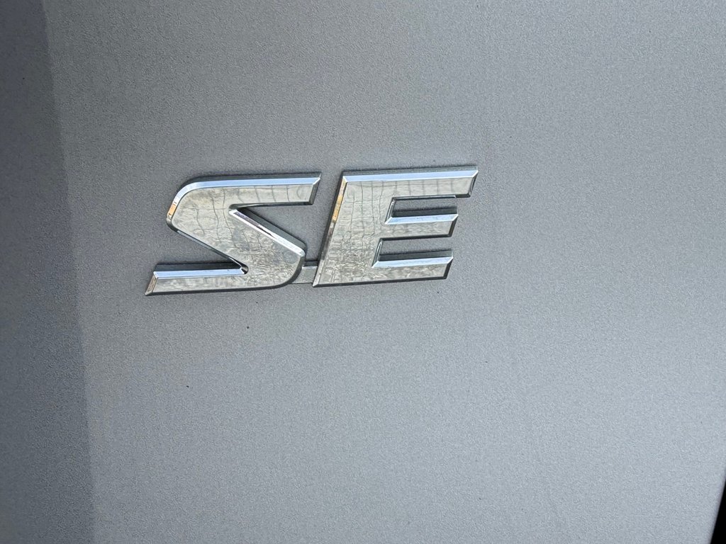 2024 Toyota RAV4 Prime SE / 68 KM AUTONOMIE ÉLECTRIQUE / BIEN ÉQUIPÉ in Thetford Mines, Quebec - 27 - w1024h768px