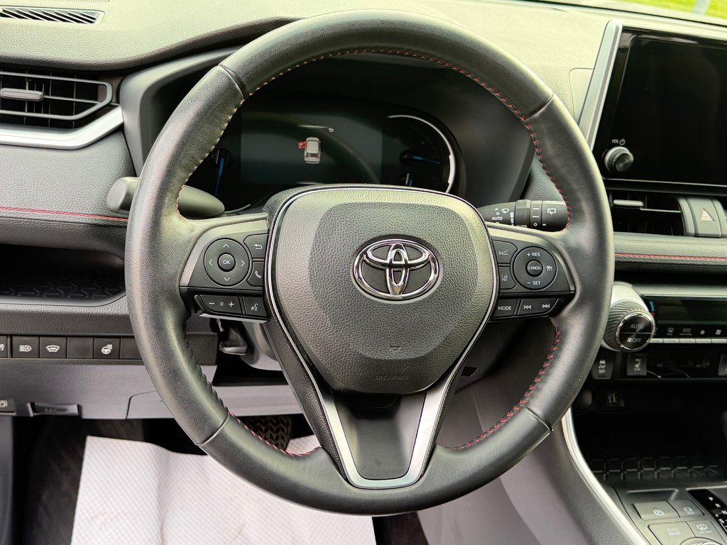 2024 Toyota RAV4 Prime SE / 68 KM AUTONOMIE ÉLECTRIQUE / BIEN ÉQUIPÉ in Thetford Mines, Quebec - 37 - w1024h768px