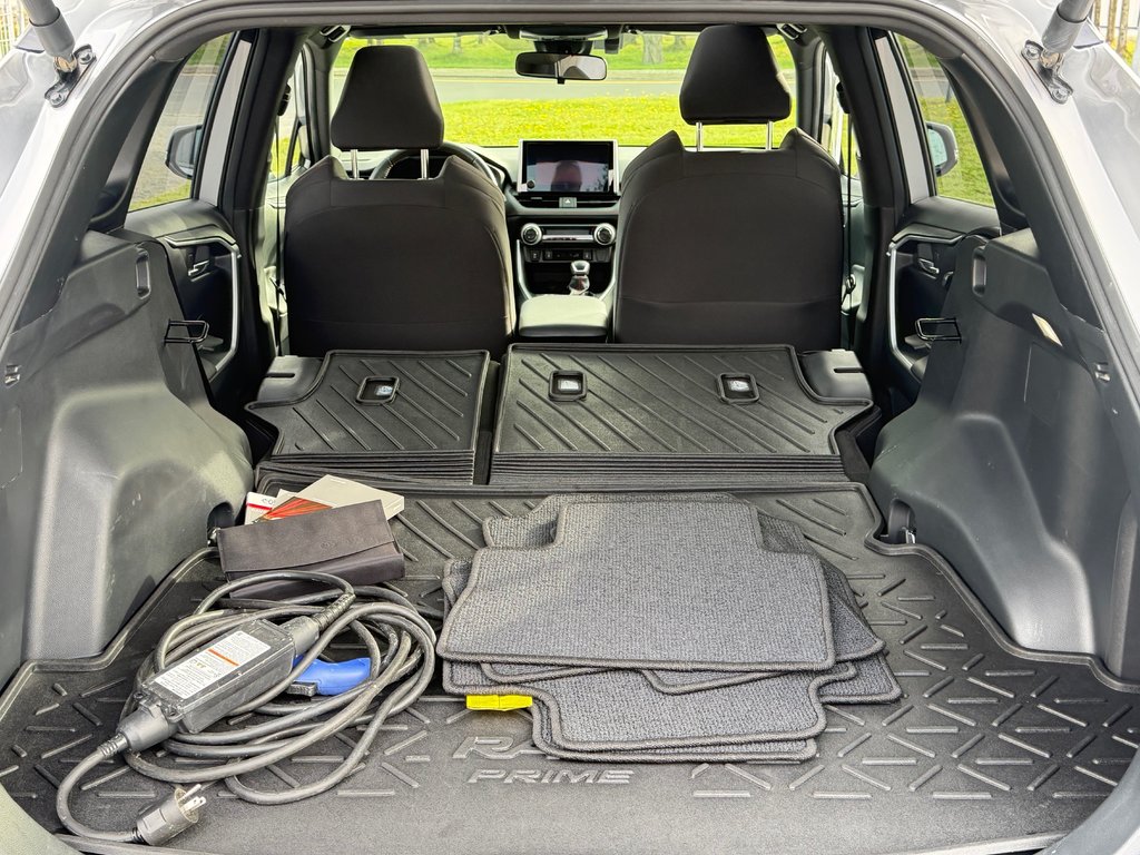 2024 Toyota RAV4 Prime SE / 68 KM AUTONOMIE ÉLECTRIQUE / BIEN ÉQUIPÉ in Thetford Mines, Quebec - 57 - w1024h768px