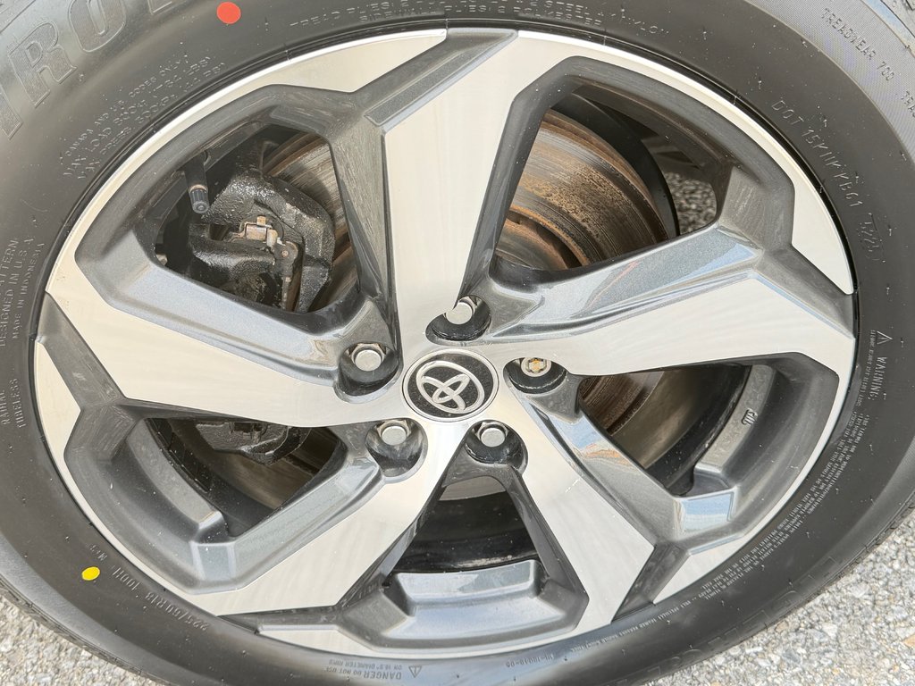 2024 Toyota RAV4 Prime SE / 68 KM AUTONOMIE ÉLECTRIQUE / BIEN ÉQUIPÉ in Thetford Mines, Quebec - 15 - w1024h768px