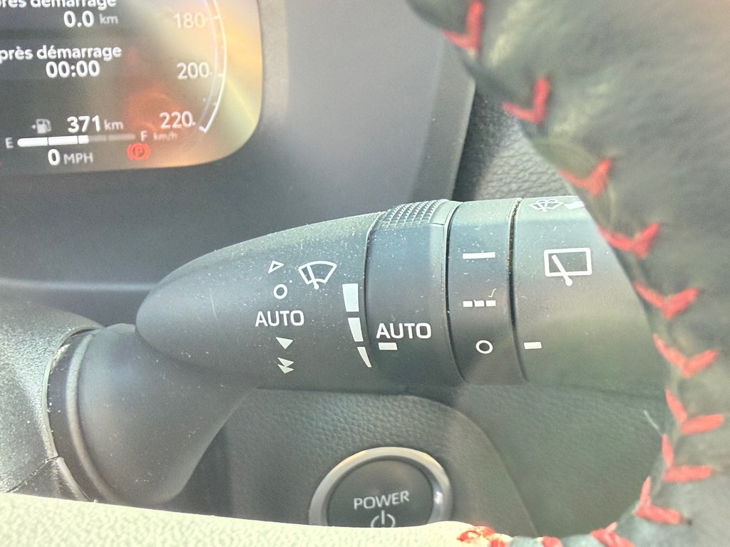 Toyota RAV4 Prime XSE AWD / PEA 18-04-29=100KM WOW !! / 2024 à Thetford Mines, Québec - 42 - w1024h768px