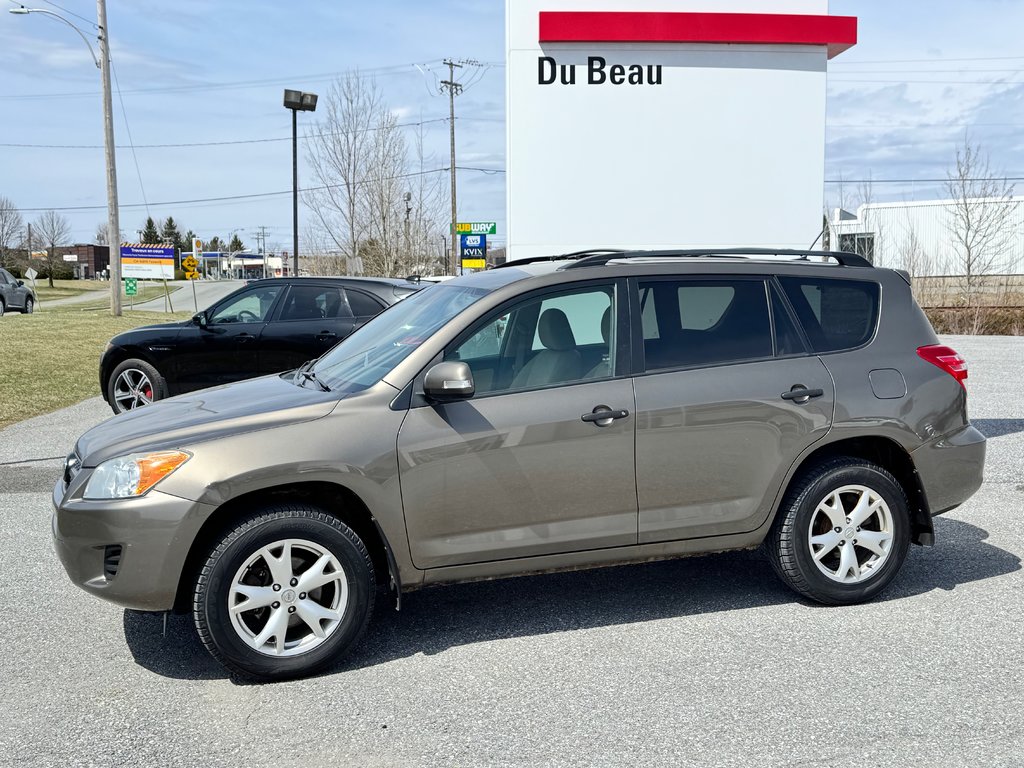 2011 Toyota RAV4 V6 AWD / TRÈS BAS KILOS / 3500LBS REMORQUAGE  / in Thetford Mines, Quebec - 7 - w1024h768px