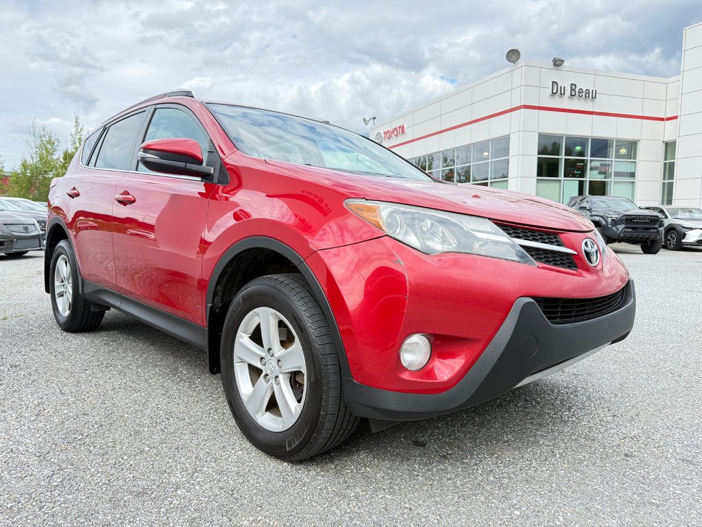 2013 Toyota RAV4 XLE/ BIEN ÉQUIPÉ/ POLYVALENT/FIABLE in Thetford Mines, Quebec - 3 - w1024h768px