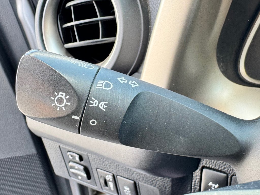 Toyota RAV4 LE AWD / EXCELLENT VUS DE QUALITÉ A PETIT PRIX / 2015 à Thetford Mines, Québec - 37 - w1024h768px