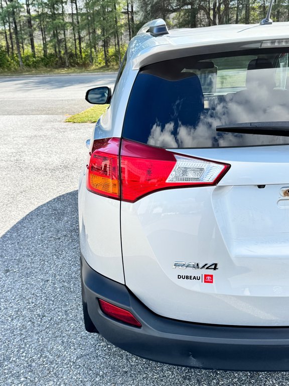 Toyota RAV4 LE AWD / EXCELLENT VUS DE QUALITÉ A PETIT PRIX / 2015 à Thetford Mines, Québec - 20 - w1024h768px
