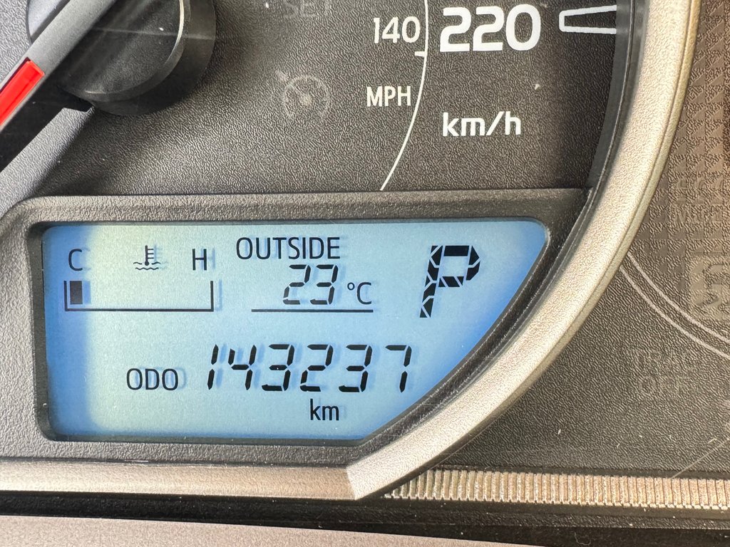 Toyota RAV4 LE AWD / EXCELLENT VUS DE QUALITÉ A PETIT PRIX / 2015 à Thetford Mines, Québec - 39 - w1024h768px