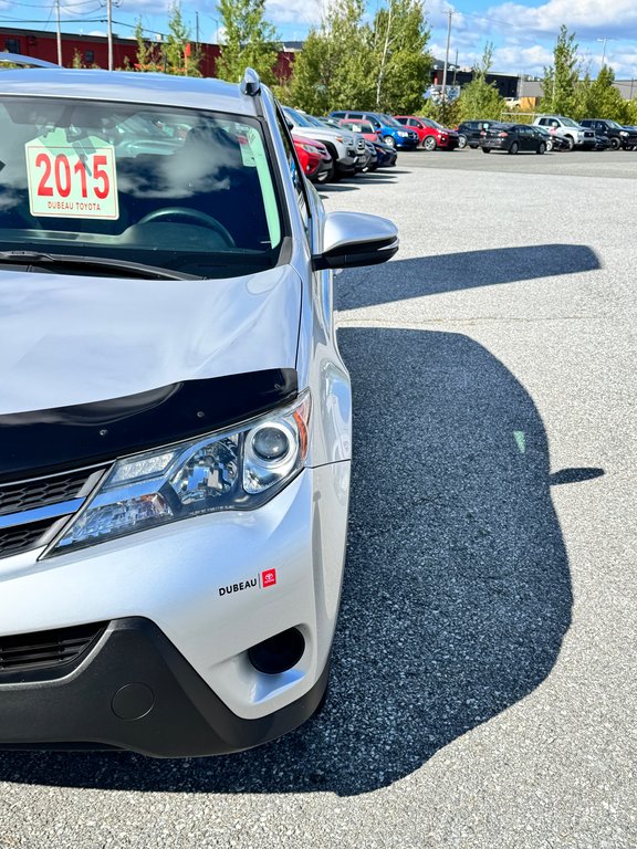 Toyota RAV4 LE AWD / EXCELLENT VUS DE QUALITÉ A PETIT PRIX / 2015 à Thetford Mines, Québec - 9 - w1024h768px